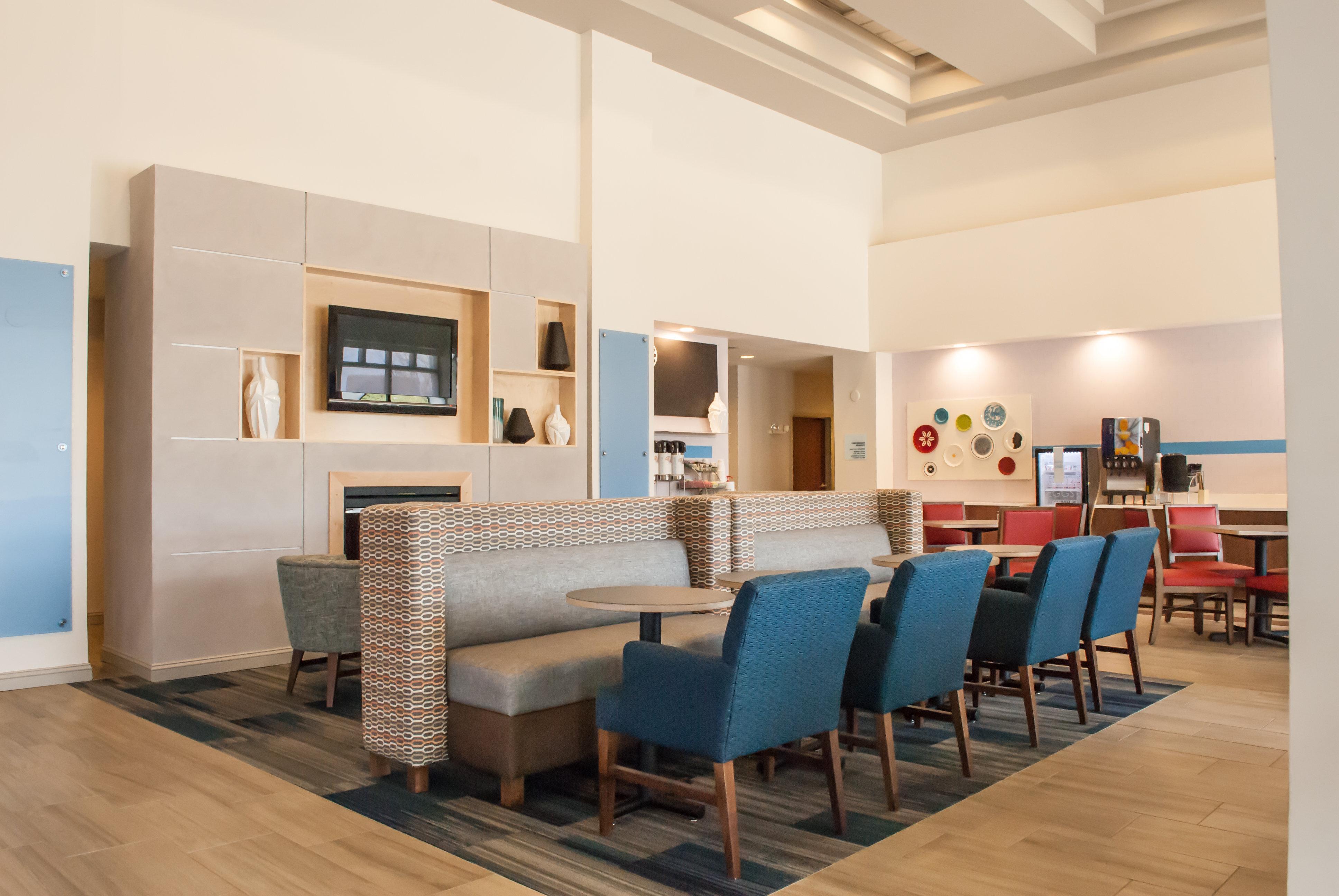 Holiday Inn Express Blacksburg By Ihg Eksteriør billede